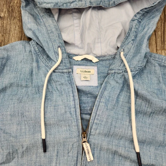 LL Bean Chambray Anorak Hoodie Light Blue Pullover Kangaroo Pocket Size Large - Picture 5 of 13
